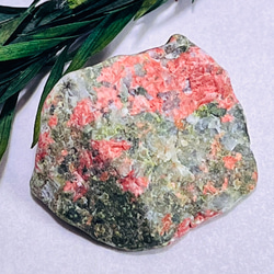 マルチカラー✿*:・キャンディフローライト 蛍石 ラフストーン 原石