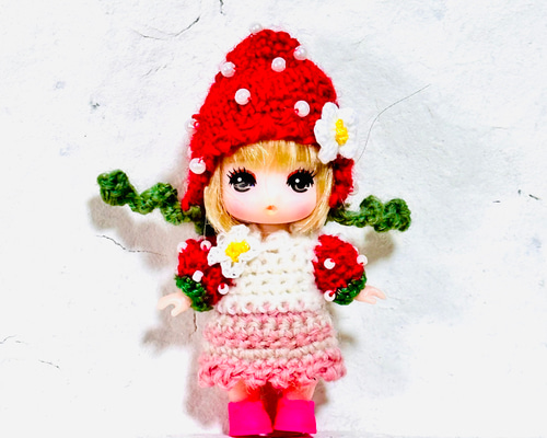 ぷちリカちゃんサイズ　ハンドメイド　ワンピース 1c967b8bbff3ce3c86f0395924a6bf