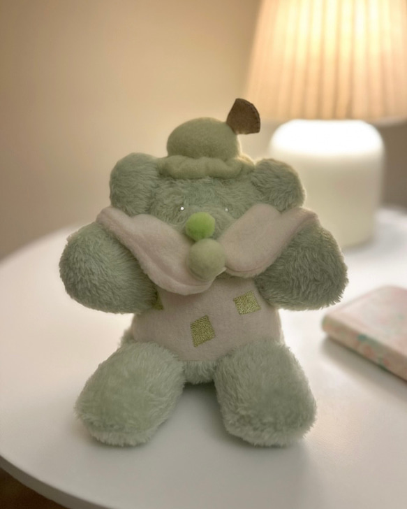 抹茶泰迪熊芭菲 | 春日色彩，手掌大小 第3張的照片