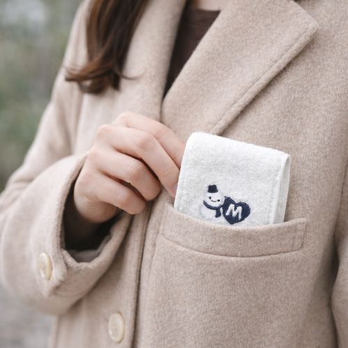 選べる推し色】名入れ刺繍 雪だるま 今治タオルハーフハンカチ