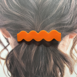 うねうね　デザイン　ヘアクリップ 3枚目の画像