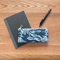 mina perhonen smile flower ミニ ポーチ ミナペルホネン の刺繍生地