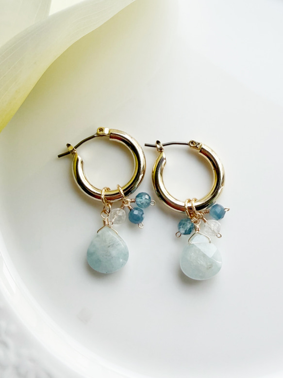 チタン アクアマリン 水晶 フープピアス 1枚目の画像