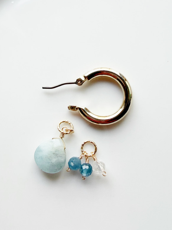 チタン アクアマリン 水晶 フープピアス 3枚目の画像