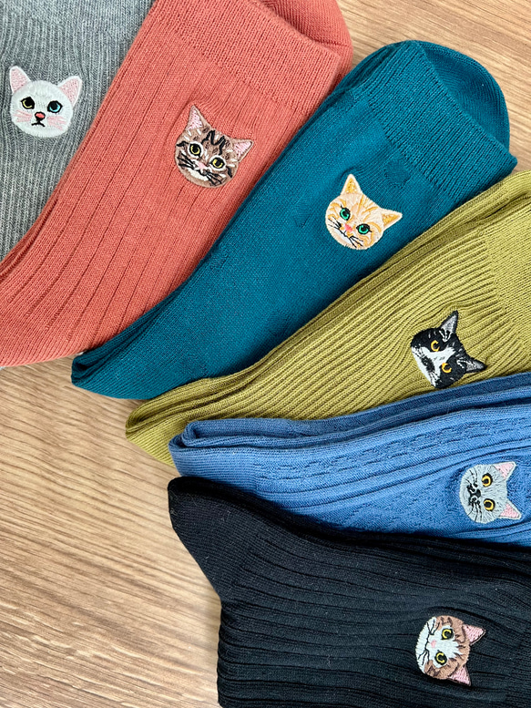 新作♫ 毛並みまで感じる猫刺繍の紳士靴下 6柄単品 4枚目の画像