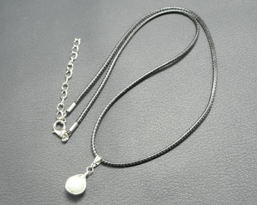 ワイヤーラッピング翡翠のネックレス 449 ネックレス・ペンダント