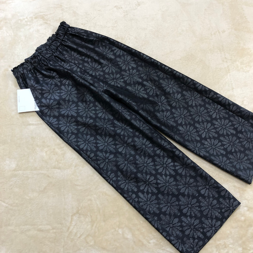 着物リメイク　ブラウス&amp;パンツセットアップ　Lサイズ　大島紬 大島紬のジレとワイドパンツ セットアップ 茶 着物リメイク