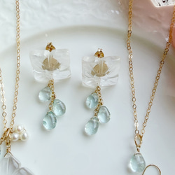 【カランコエの雫】14KGF カランコエカット水晶 アクアマリン スタッドピアス 9枚目の画像