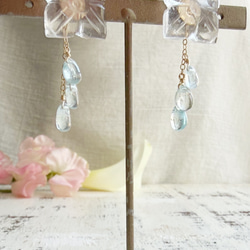 【カランコエの雫】14KGF カランコエカット水晶 アクアマリン スタッドピアス 4枚目の画像