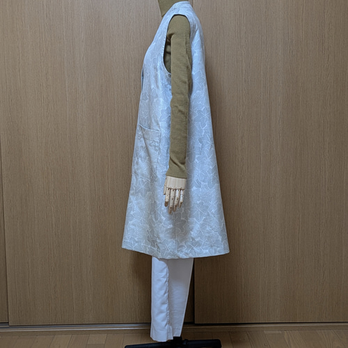 着物リメイク　ロングベスト　紬  Ｍ〜L SOLD 再お値下げ中 着物リメイク ロングベスト 紬 M〜L ベスト さら