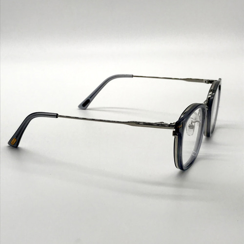 Tom Ford トムフォード TF5568 クリアグレー メガネフレーム メガネ 西
