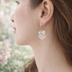 【カランコエの雫】14KGF カランコエカット水晶 アクアマリン ピアス 4枚目の画像