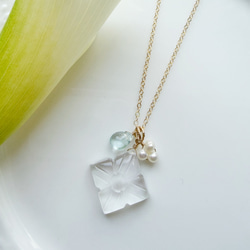 【カランコエの雫】14KGF カランコエカット水晶 アクアマリン ネックレス 1枚目の画像