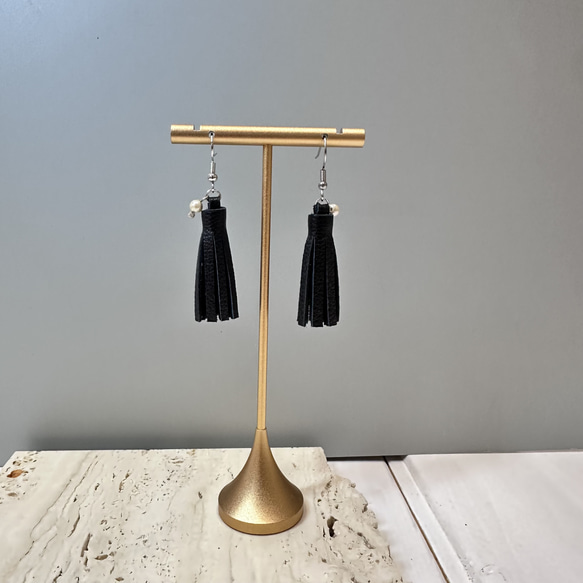 【フォーマルでもOK】鹿革フリンジピアス　イヤリング変更可 8枚目の画像