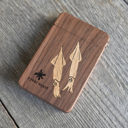 木製名刺入れ　『ヤリイカ』 4枚目の画像