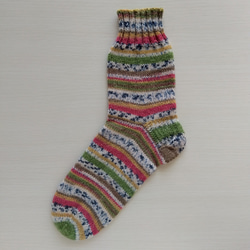 手編みの靴下（23cm～24.5cm）☆ロリポップ色＊洗濯機OK！ 3枚目の画像