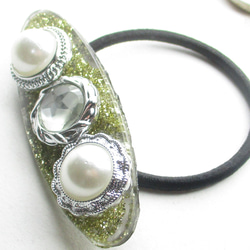 エリザベスでもレイチェルでもないクォーツに想いをよせるほど、気温も上がります♪(ぼぼ屋のヘアゴム)SH250 4枚目の画像