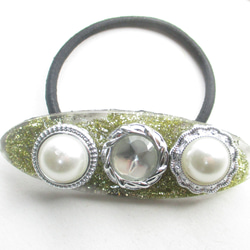 エリザベスでもレイチェルでもないクォーツに想いをよせるほど、気温も上がります♪(ぼぼ屋のヘアゴム)SH250 1枚目の画像