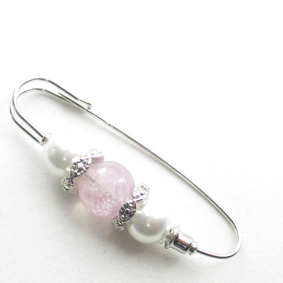 カラークォーツに込めた言葉の数々は、やがて玄関の扉を開けて旅立つのでしょう♪<カブトピンブローチ>SB1197 2枚目の画像