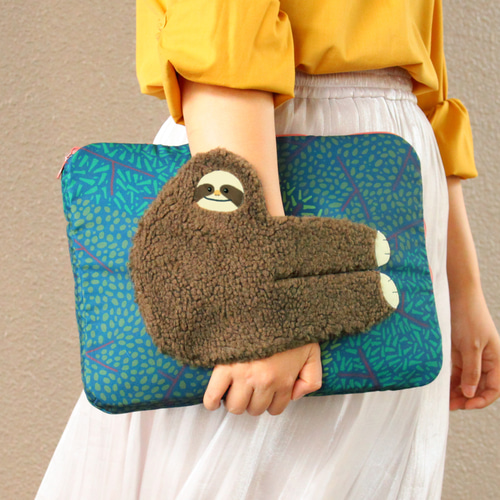 甘えん坊のナマケモノ」PC・タブレットケース PCケース anekdote 通販