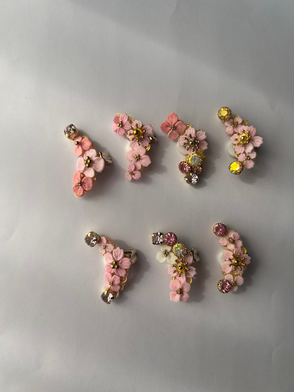 連なる桜のイヤーカフ 4枚目の画像