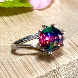 ダブレットクリスタル ☆ビビッドカラー ピンク×グリーン フリーサイズリング 天然石 指輪 4枚目の画像