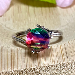 ダブレットクリスタル ☆ビビッドカラー ピンク×グリーン フリーサイズリング 天然石 指輪 7枚目の画像