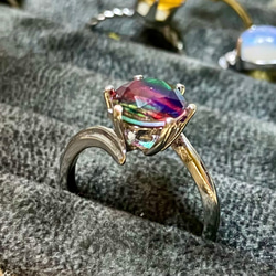 ダブレットクリスタル ☆ビビッドカラー ピンク×グリーン フリーサイズリング 天然石 指輪 12枚目の画像