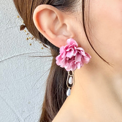 ◎プリザーブドフラワーピアス（イヤリング）／すみれ ピアス（フック