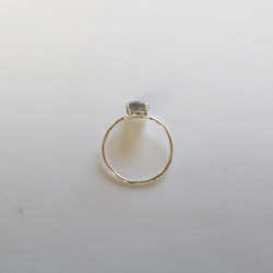 （獨一無二 • 925銀）寶石級拉長石橢圓形銀戒指（8*6毫米，11號） 第9張的照片