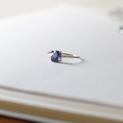 （925銀）寶石級堇青石刻面銀戒指（6毫米） 第3張的照片