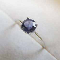 （925銀）寶石級堇青石刻面銀戒指（6毫米） 第2張的照片