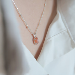 925純銀 澄月光石 細麻花邊 爪鑲 項鍊 (2種鍊型可選) 免費送禮包裝 第5張的照片