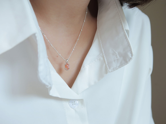 925純銀 澄月光石 細麻花邊 爪鑲 項鍊 (2種鍊型可選) 免費送禮包裝 第6張的照片