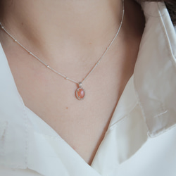 925純銀 澄月光石 細麻花邊 爪鑲 項鍊 (2種鍊型可選) 免費送禮包裝 第13張的照片