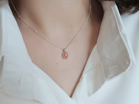 925純銀 澄月光石 細麻花邊 爪鑲 項鍊 (2種鍊型可選) 免費送禮包裝 第13張的照片