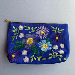 再販 カラフルお花の刺繍トートバッグ(ネイビー) トートバッグ AZmama