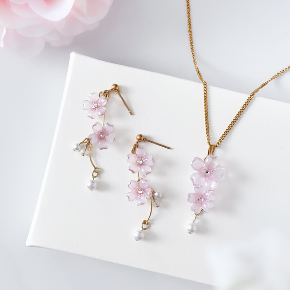 Creema限定販売】【特集掲載】春のご自愛福袋 桜 ピアス イヤリング