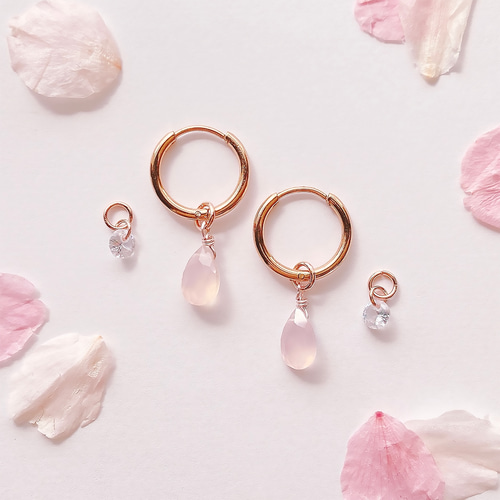 春の新作 】桜 花びら フープピアス 金属アレルギー対応 ピアス