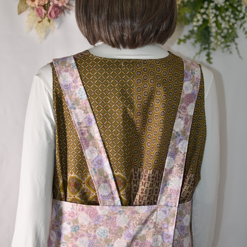 春色オックス「Lacquer Dot&Flowers」ピンク バッククロス エプロン