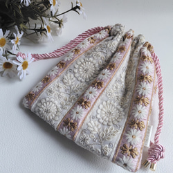 追加『送料無料』♡3つセット♡インド刺繍リボンのおしゃれコード