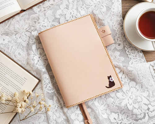 ヌメ革手帳カバー（A6、ほぼ日手帳） 手帳カバー R.Attribute 通販