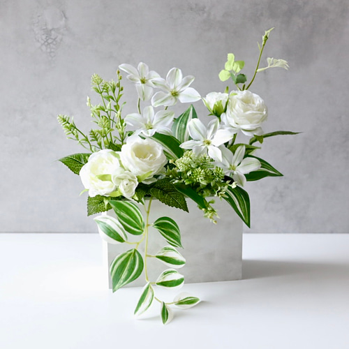 白グリーン フェイクフラワー ボックスアレンジ 白花 造花 花