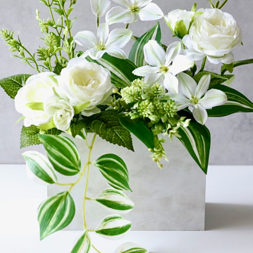 白グリーン フェイクフラワー ボックスアレンジ 白花 造花 花