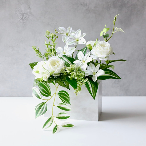白グリーン フェイクフラワー ボックスアレンジ 白花 造花 花
