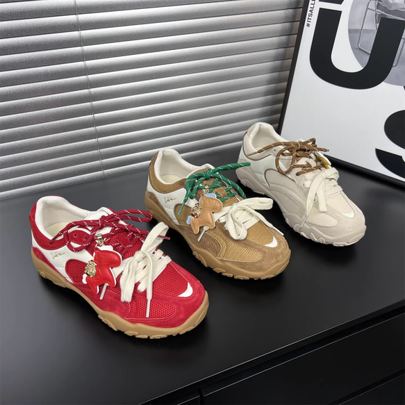 レディース ソフトレザー厚底 ダブルレース トレーニングスニーカー
