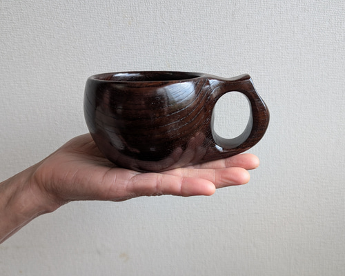黒い神代ケヤキの一木彫りコーヒーカップ マグカップ 良岳 通販