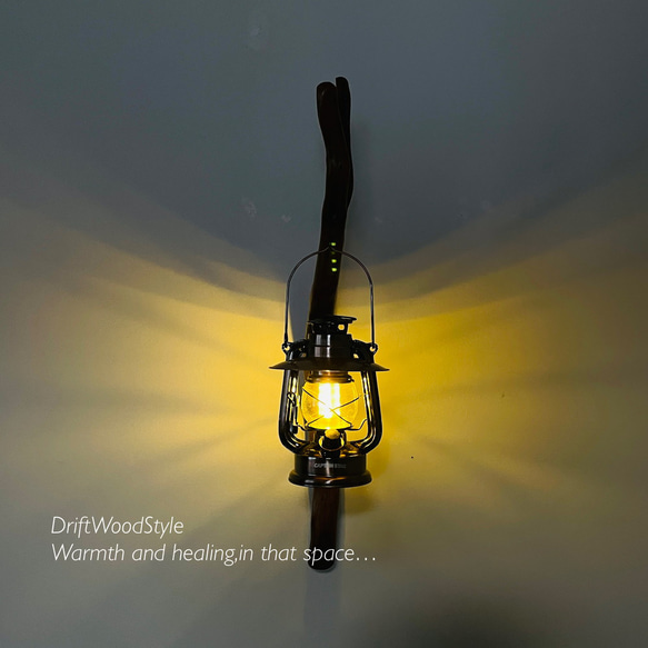 流木インテリア ランプや小物を飾れる天然流木の壁掛けスタンド ランタン 置物 北欧 照明 自然 N29 8枚目の画像