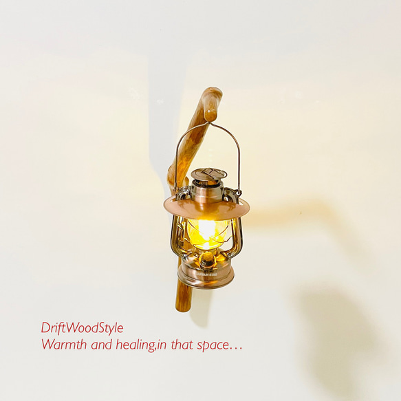流木インテリア ランプや小物を飾れる天然流木の壁掛けスタンド ランタン 置物 北欧 照明 自然 N30 10枚目の画像