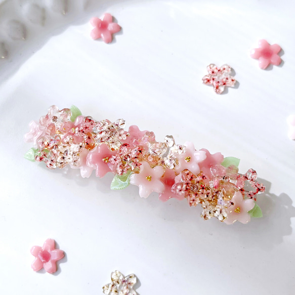 陽春桜＊さくらとスワロのバレッタ／ヘアクリップ バレッタ donko𓆟